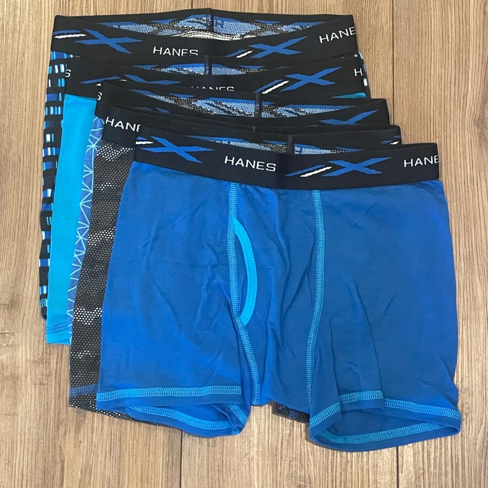 Set/5 Boys’ Hanes Briefs